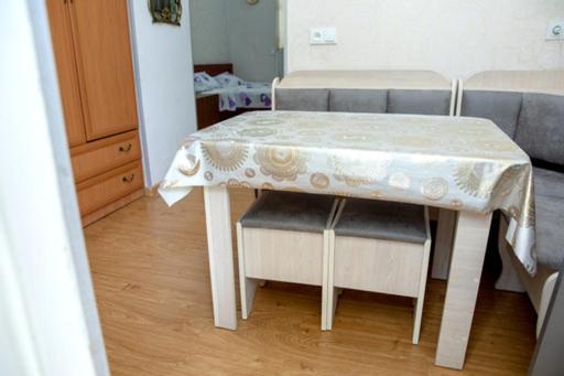 Leila Hotel Tbilisi Bagian luar foto