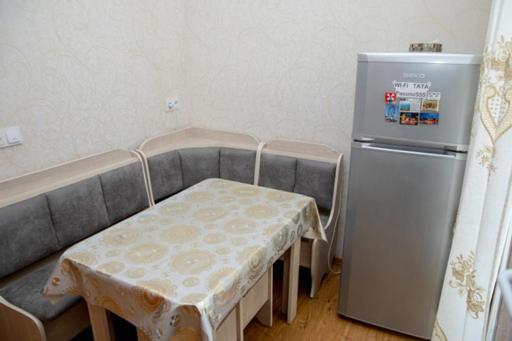 Leila Hotel Tbilisi Bagian luar foto